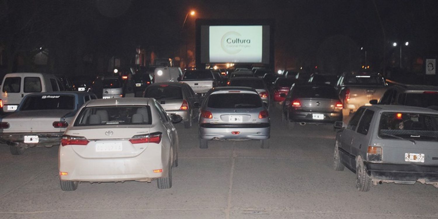 Cuarentena en Coronel Pringles: Cerró las vacaciones de invierno con autocine