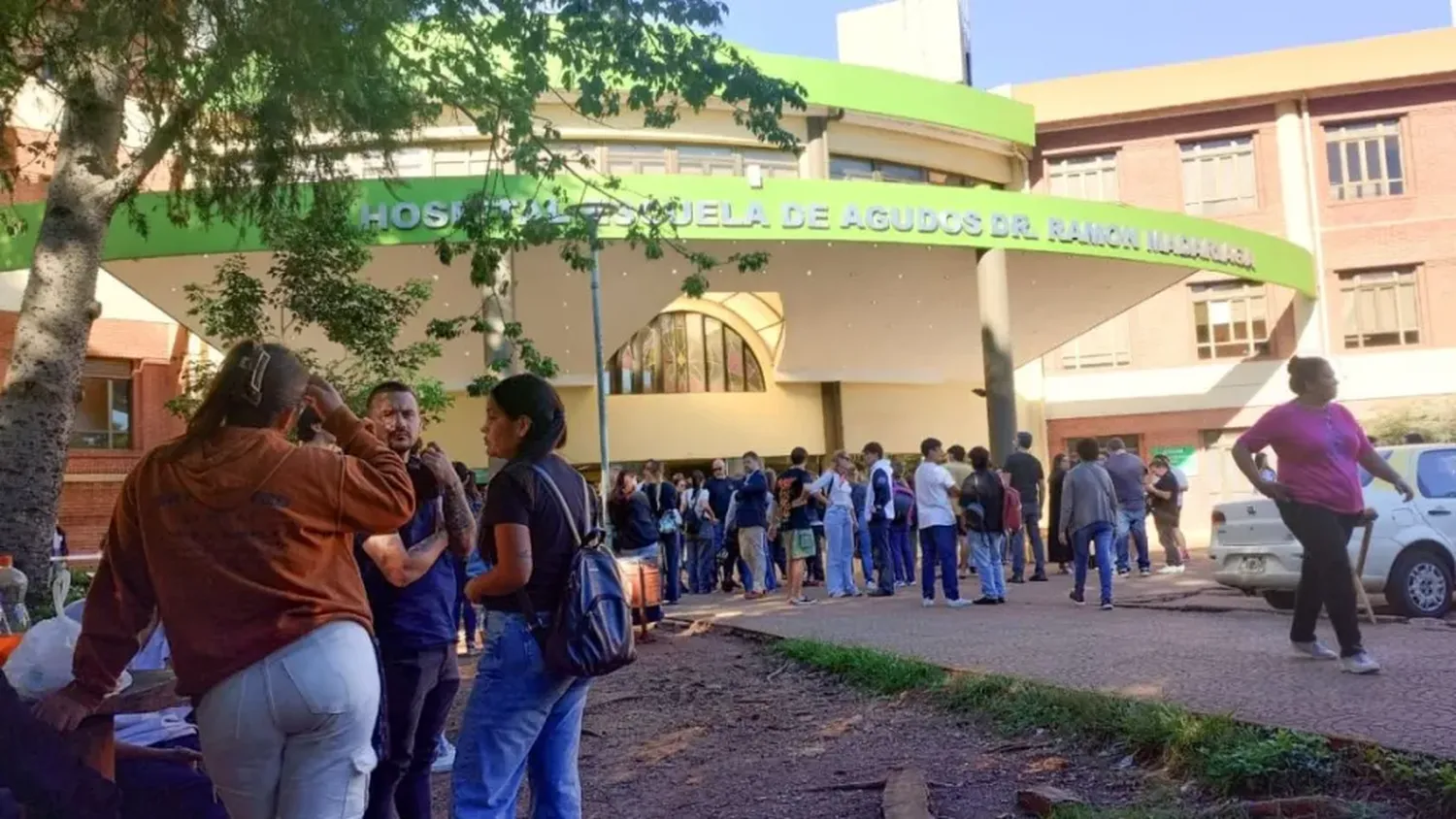 Posadas se une en luto: Despedida a Luca y Juan Cruz en el Hospital Madariaga