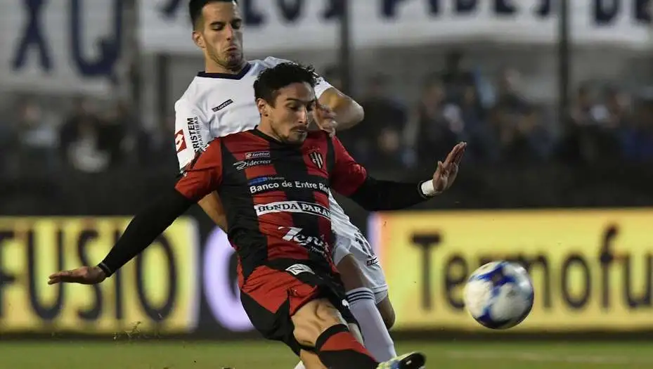 Patronato le ganó a Quilmes y lo dejó muy complicado