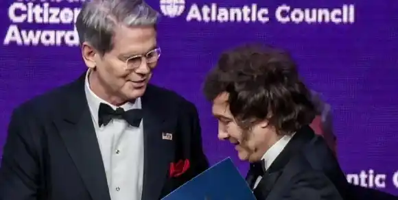 Scott Bessent canceló su visita a la Argentina