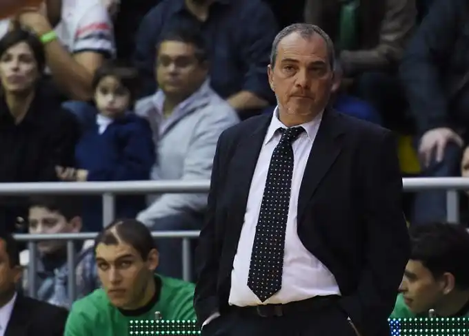 Castiñeira, exentrenador de Independiente de Tandil.