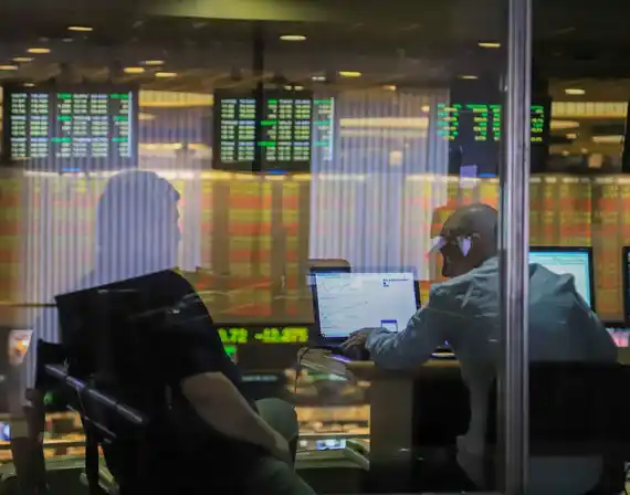 Fuerte reacción en Wall Street: las acciones argentinas suben hasta 35% tras la victoria libertaria