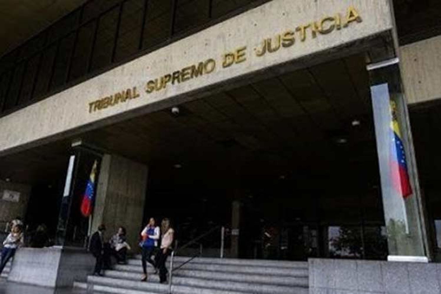 TSJ declara procedente solicitar extradición de un señalado de violación a Grecia