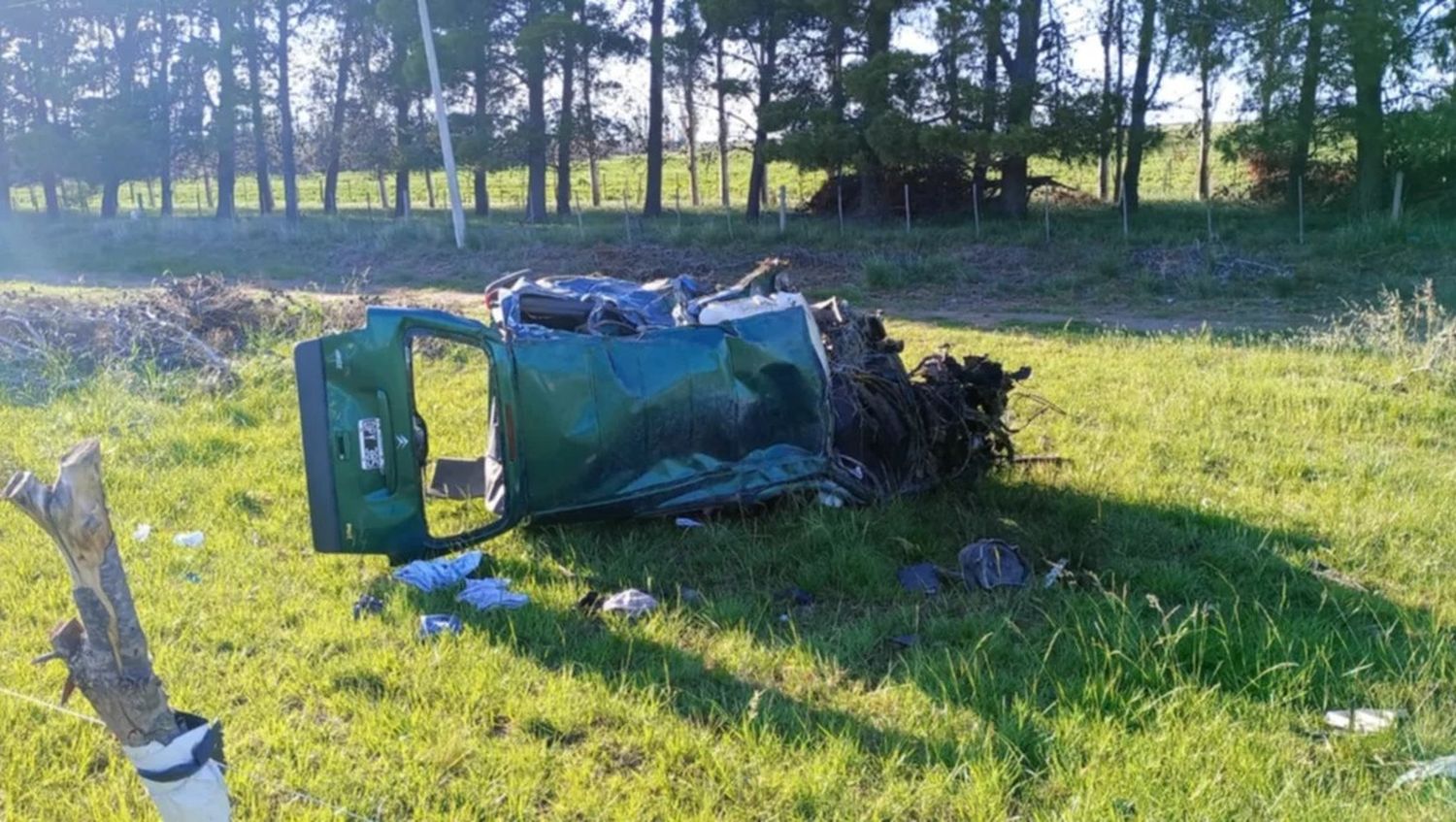 Accidente fatal sobre la Ruta 3: Un camión cisterna chocó de frente con una camioneta