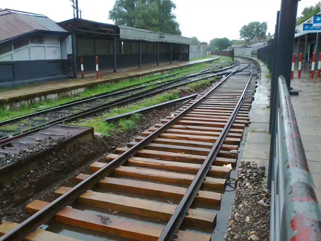 Saludando desde el estribo