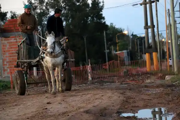 La Cantera y Concordia, la esquina que está cortada hace casi tres meses 