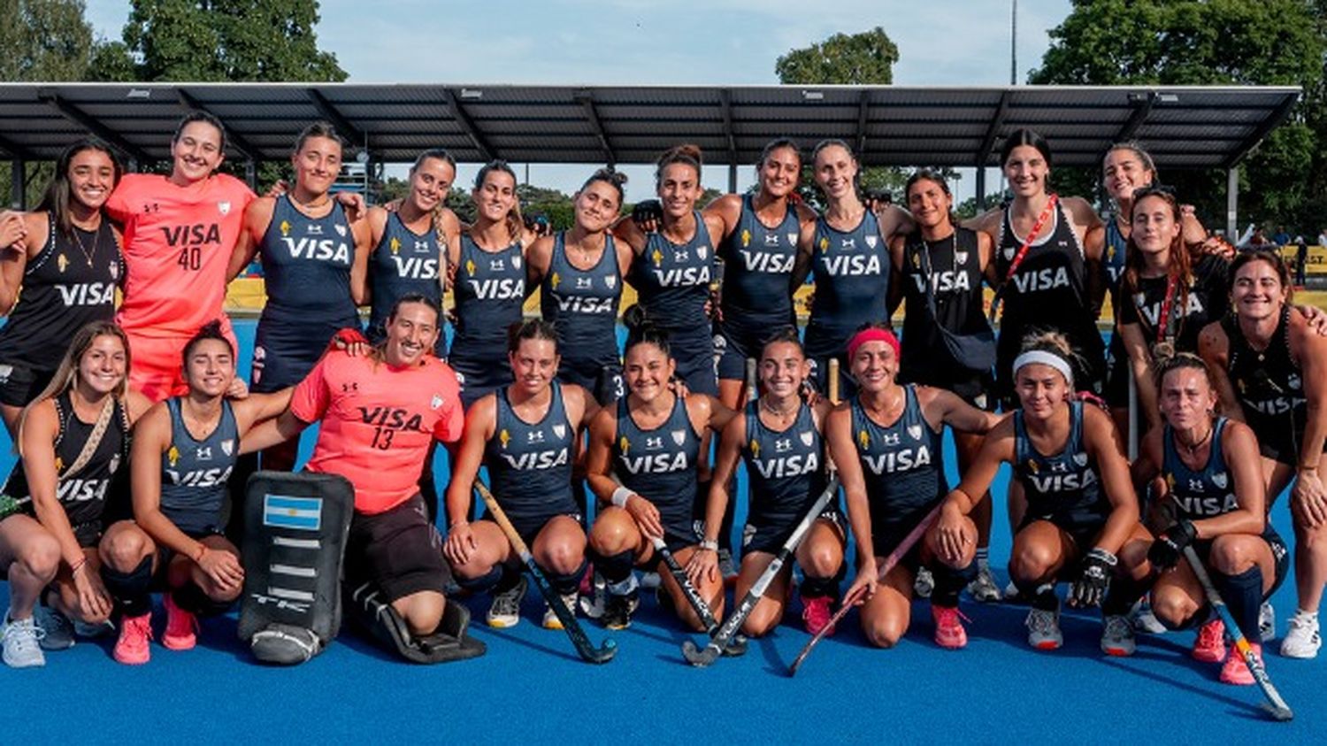 Las Leonas, ya clasificadas, se despidieron con una derrota