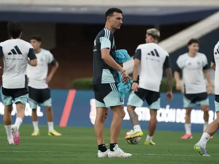 La Selección Argentina cierra la fase de grupos ante Jordania con Messi en el banco