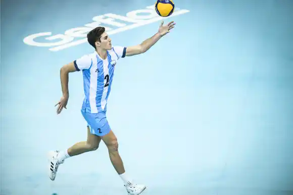 Lucas Conde fue citado para jugar con la Selección los amistosos ante Cuba