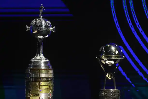 Los equipos argentinos conocerán a sus rivales en las dos competencias de la Conmebol.