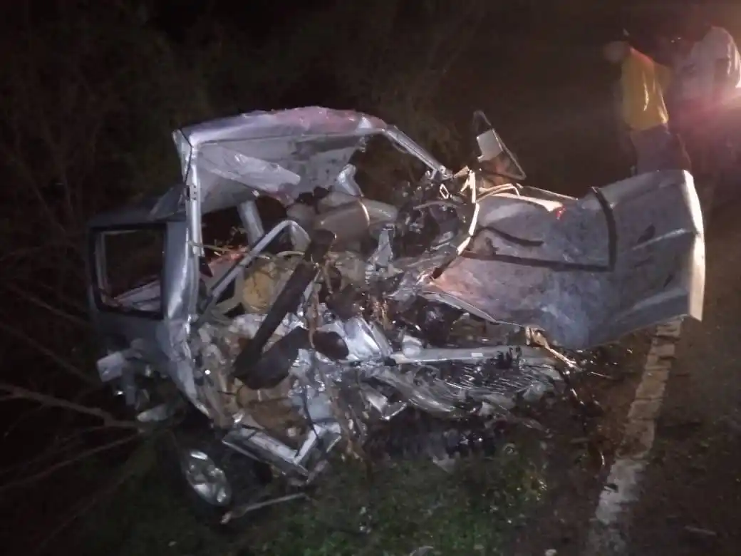 CHOQUE entre un rústico y una gandola deja 5 muertos este #04Jun