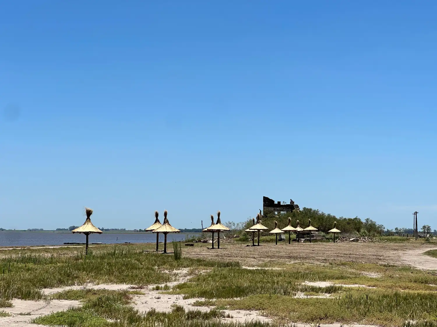 Parte de las obras que ya se pueden ver en la isla del viejo hotel