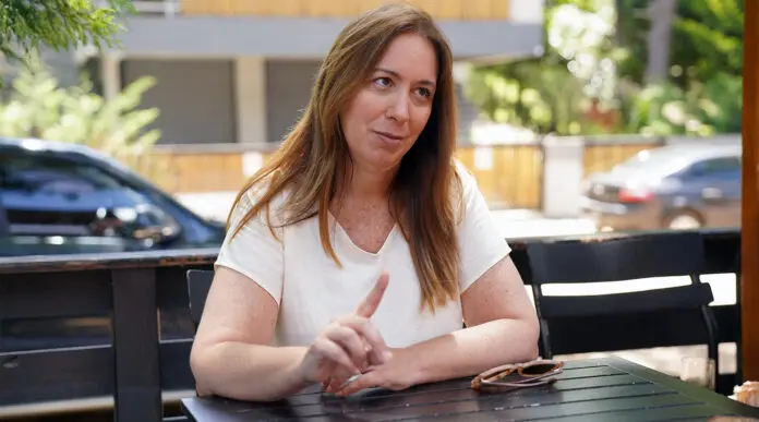 Eugenia Vidal busca trabajo en el sector privado, así lo anunció en su perfil de LinkedIn