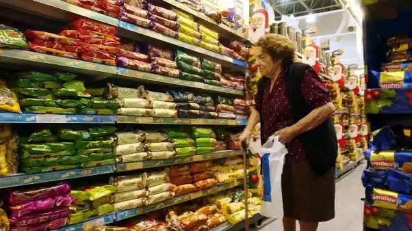 Cuáles son los consumidores hipervulnerables: Provincia elevó multas a $300 millones por incumplir la ley