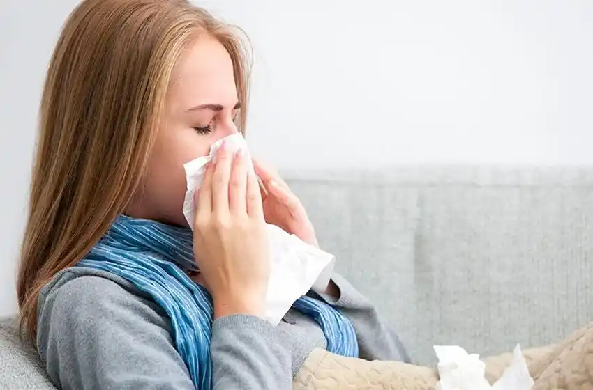 Sumaron rinitis y congestión nasal como posibles síntomas del coronavirus en Argentina