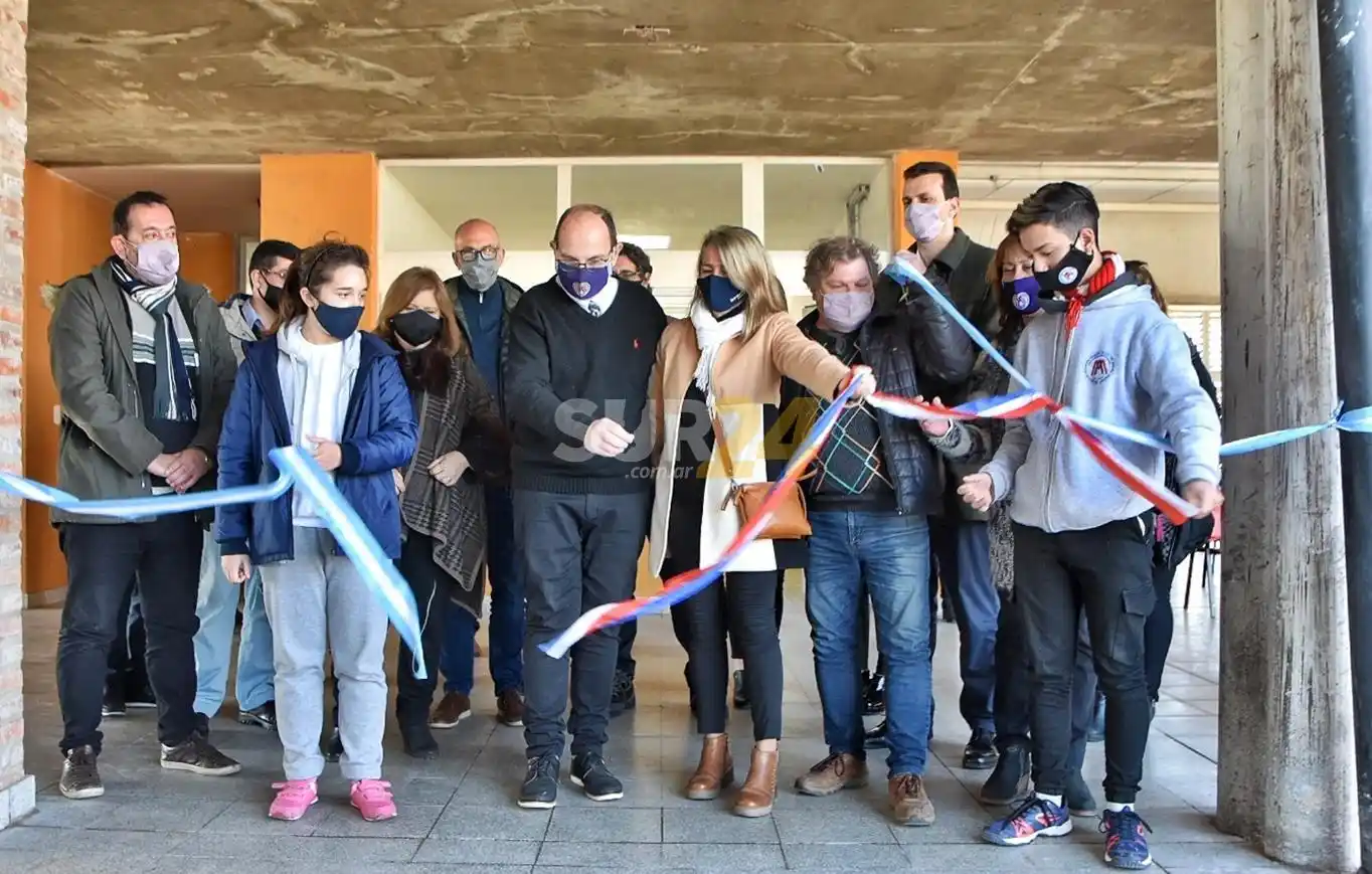 La Ministra Cantero inauguró dos nuevos edificios escolares en el sur provincial