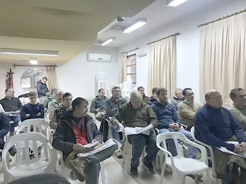 San Cayetano presente en la charla sobre el Plan Ganadero
