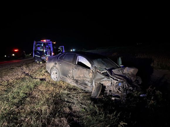 Un joven sufrió lesiones y tuvo que ser hospitalizado tras un fuerte choque en Ruta 1