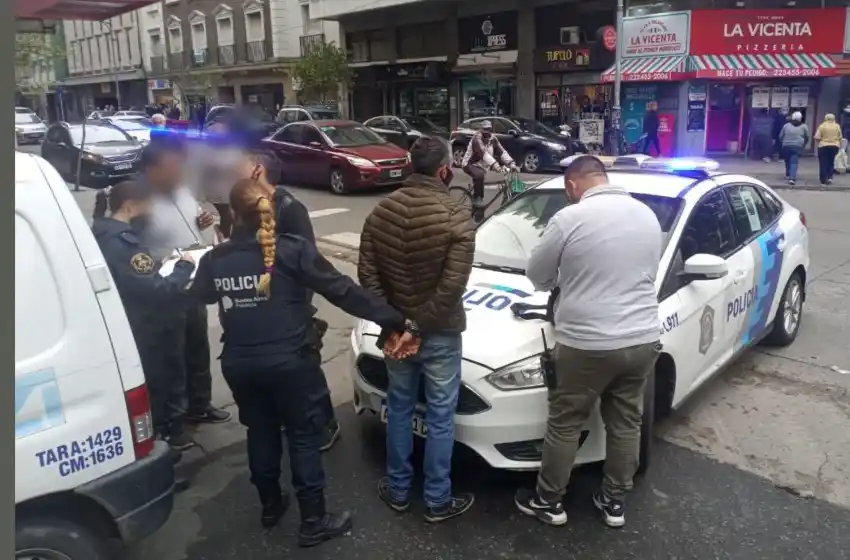 "Cuento del tío" en la puerta del banco: buscaba engañar a jubilados