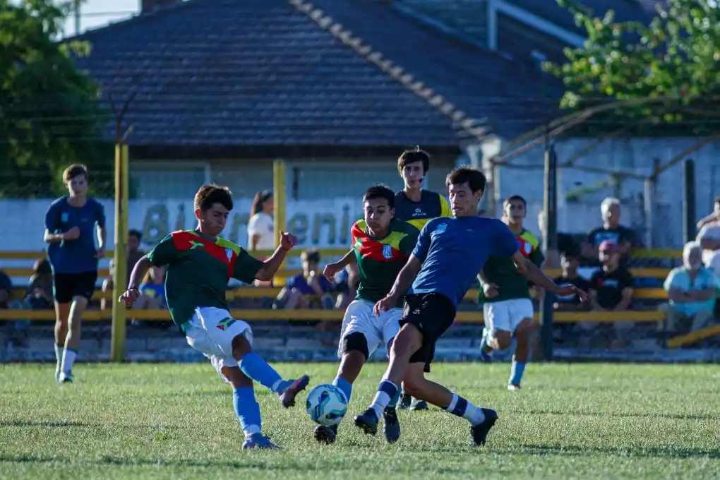 La Sub-15 pasó de fase, a pesar de la derrota