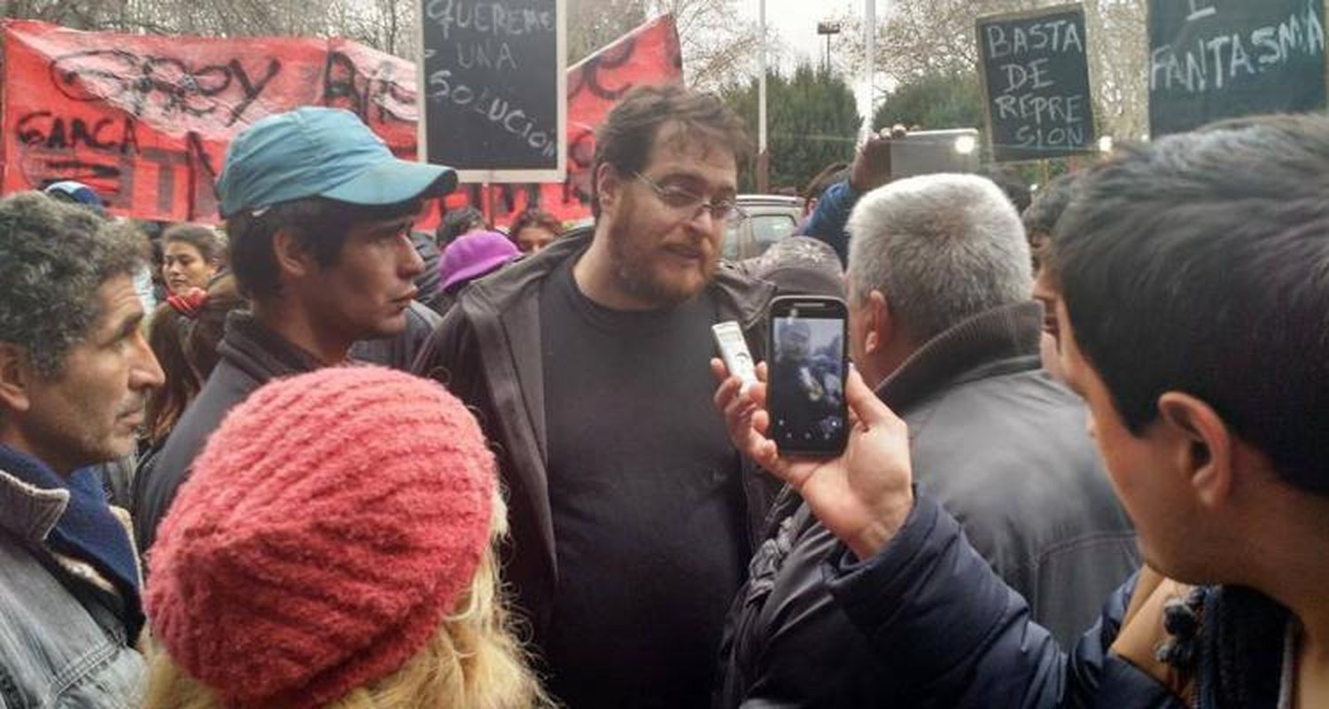 Diputado Kane llega a la ciudad contra el tarifazo y los despidos