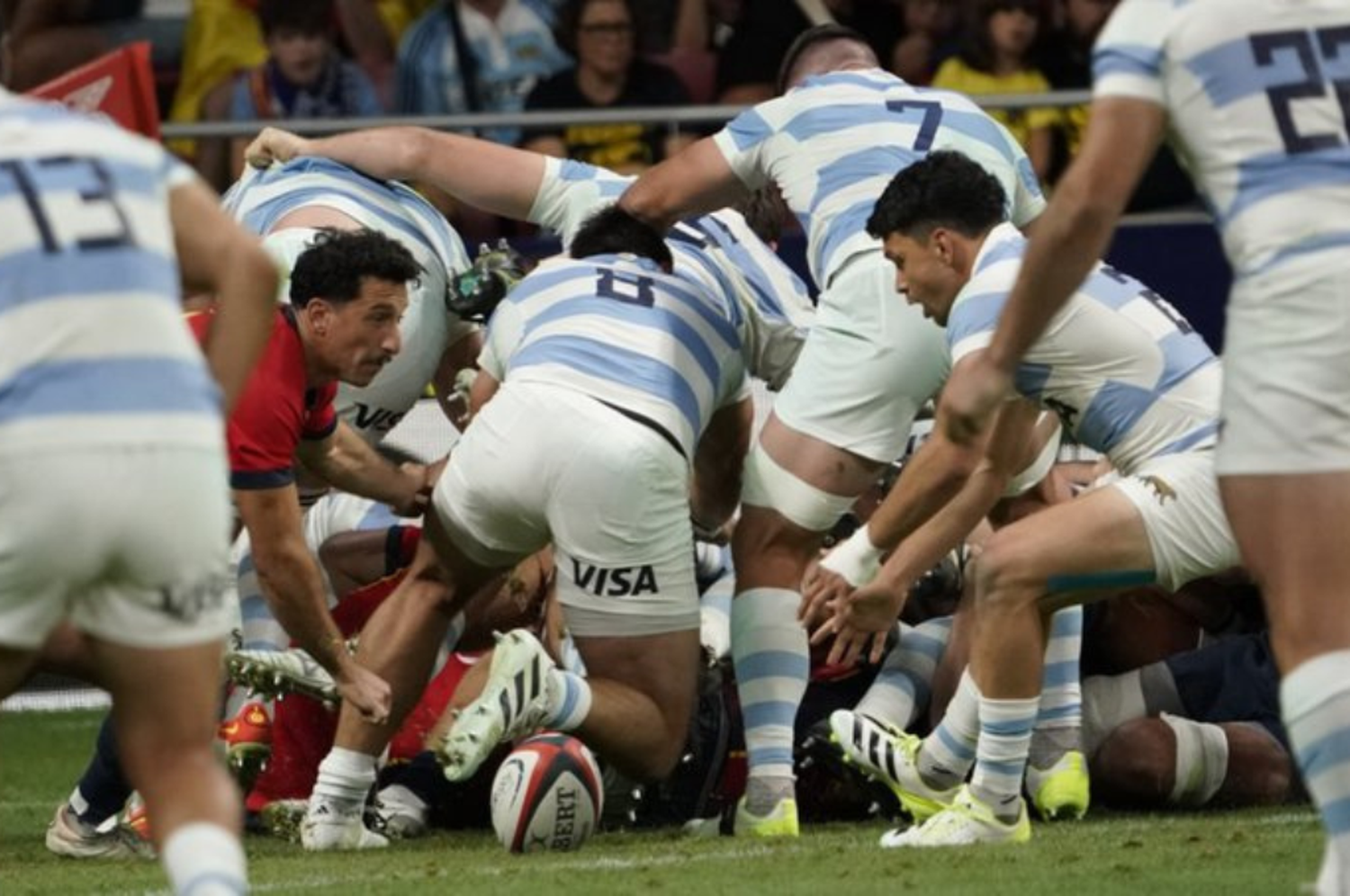 Con la mira puesta en el Mundial de Francia, Los Pumas le ganaron a España