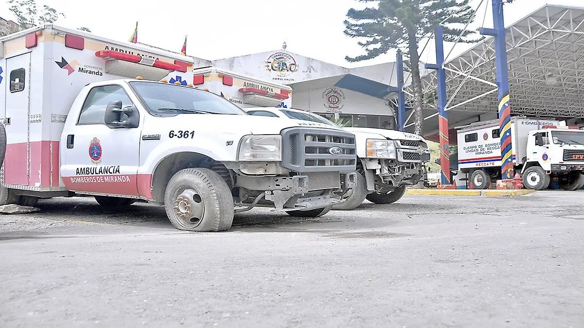 ¡LAMENTABLE! Denuncian escasez extrema de ambulancias para atender a Caracas y Miranda