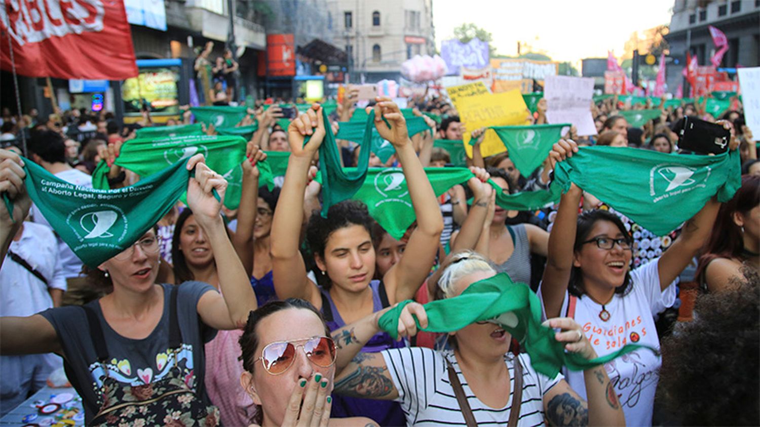 Lipovetzky quiere que el Congreso debata la legalización del aborto