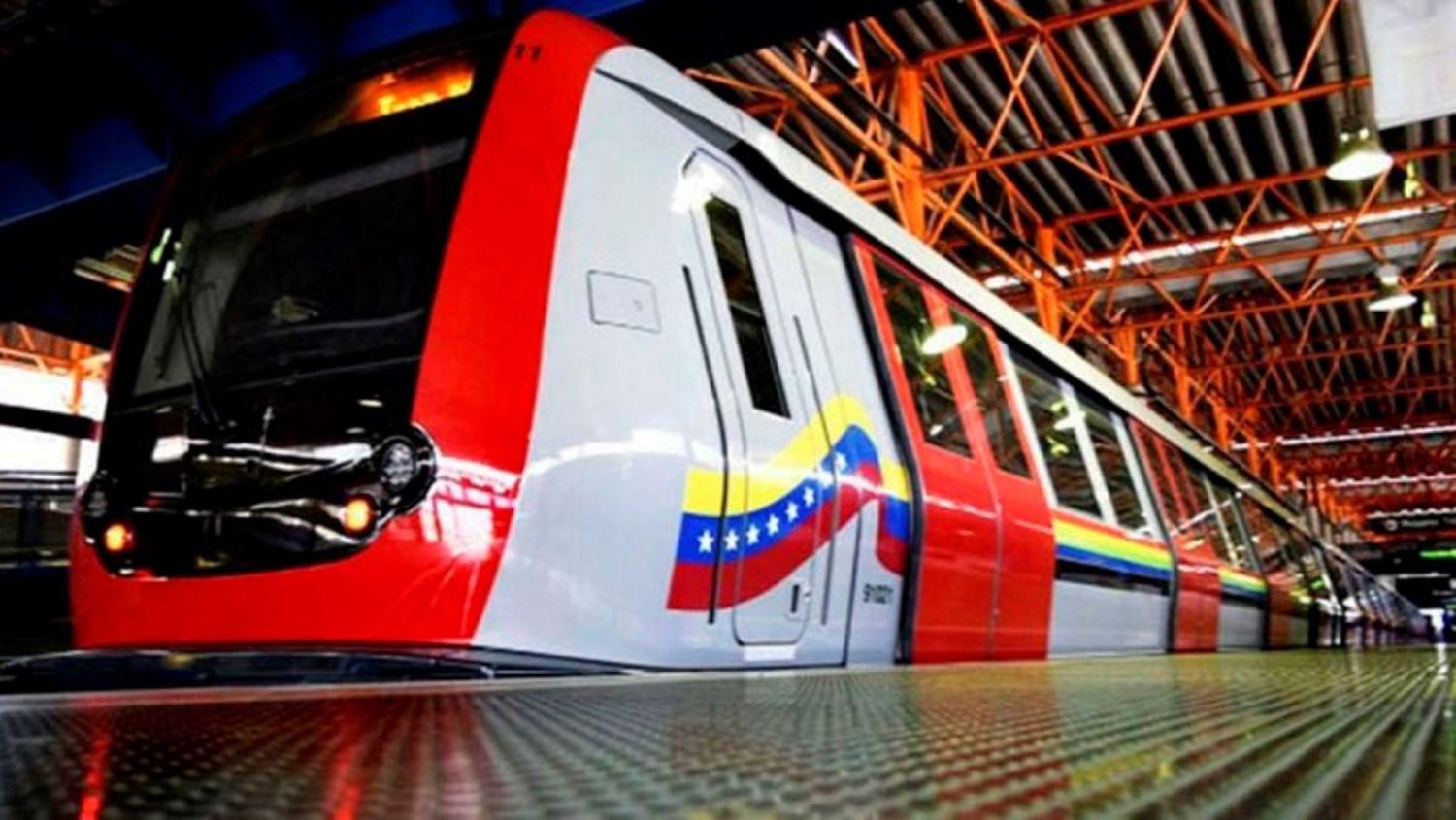 LE ROBARON MÁS DE MIL DÓLARES en el Metro de Caracas