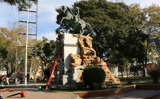 Comienzan mañana los festejos populares por el 25 de Mayo