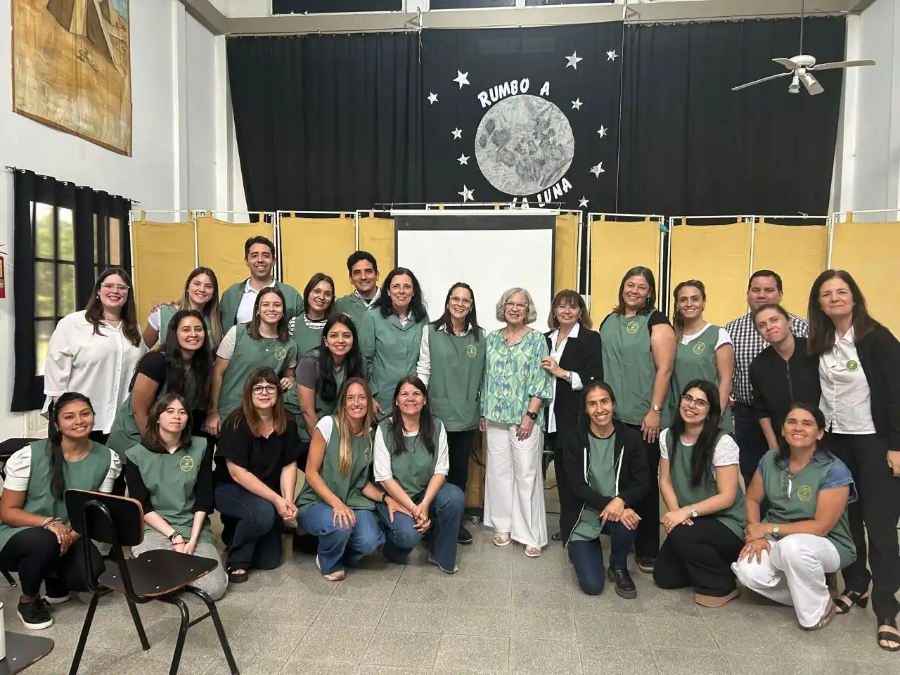 El Colegio "Las Victorias" recibió a la especialista internacional Claudia Ferradas