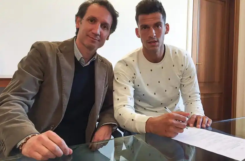Nehuén Paz, oficialmente jugador de Bologna