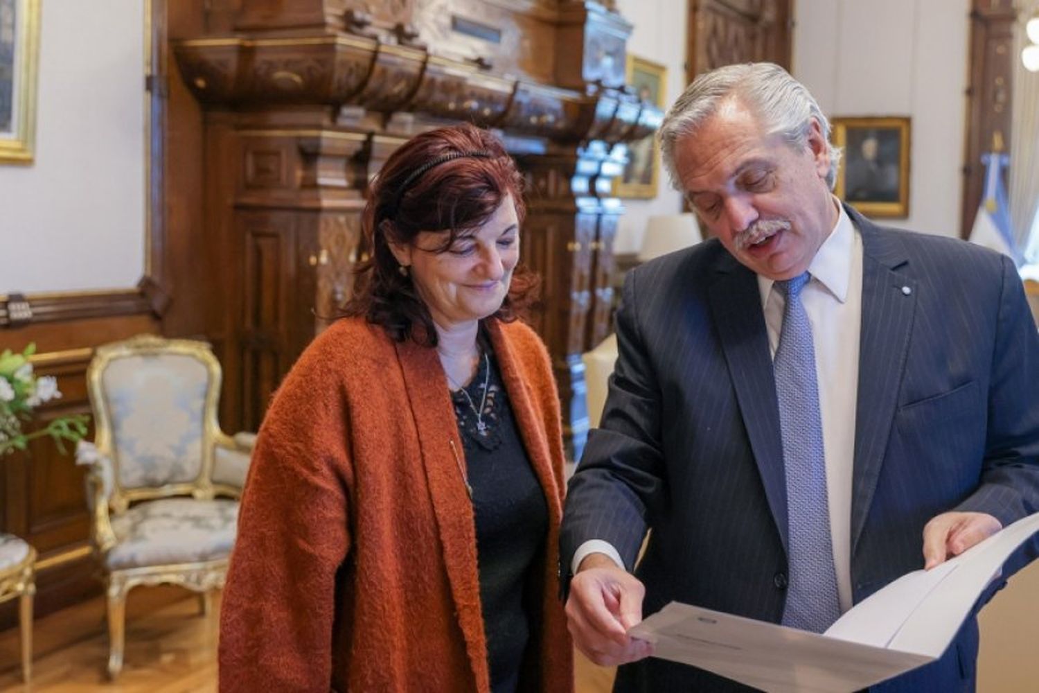 Alberto Fernández con Kelly Olmos