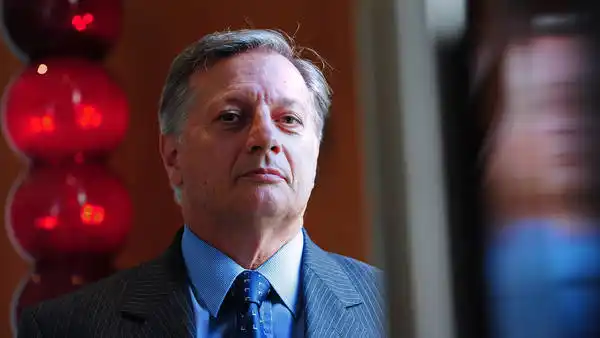 Para el Gobierno, Aranguren es "un Ministro de lujo"