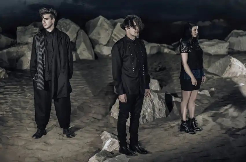 Alto Camet presenta "Atrapando rayos"