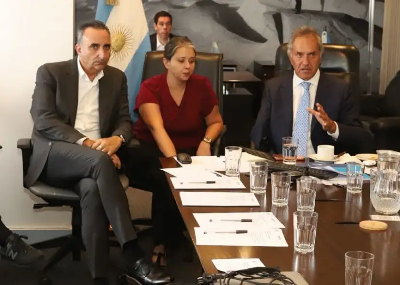 Scioli encabezó la reunión del Directorio del Instituto Nacional de Promoción Turística.