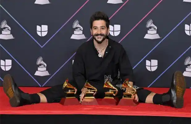 Camilo y C Tangana conquistan unos Grammy Latino que cantaron «Patria y Vida»