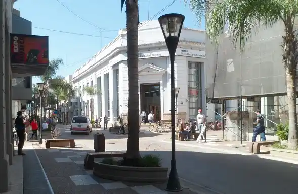 Ni frío, ni calor, ni soleado, ni nublado...¿Se viene la lluvia?