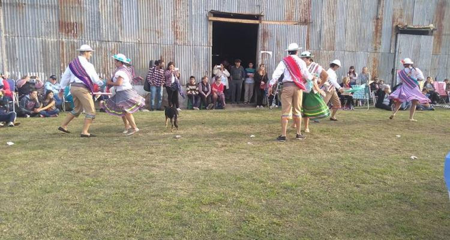 Exitosa peña en Pueblo Doyle