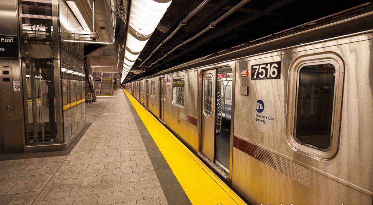 Cierran el metro de Nueva York para limpieza profunda por coronavirus