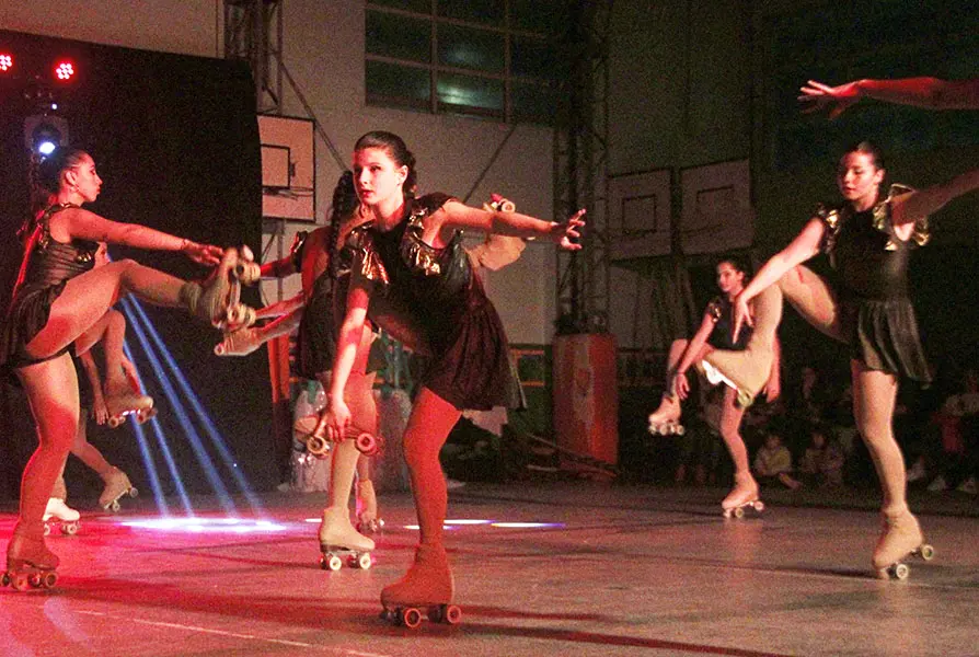 Necochenses listas para el torneo de patinaje artístico