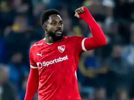 Angulo tuvo una rápida salida de Independiente.