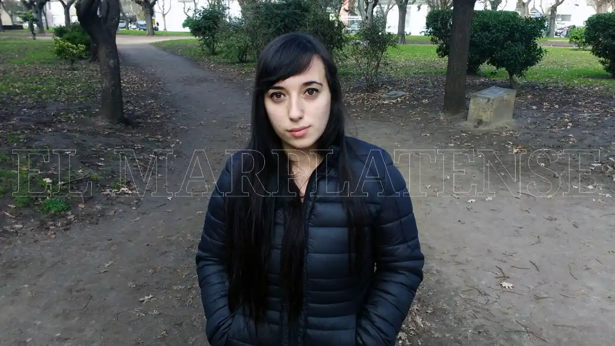 La indignación de una joven tras ser ahorcada por un hombre en un bar