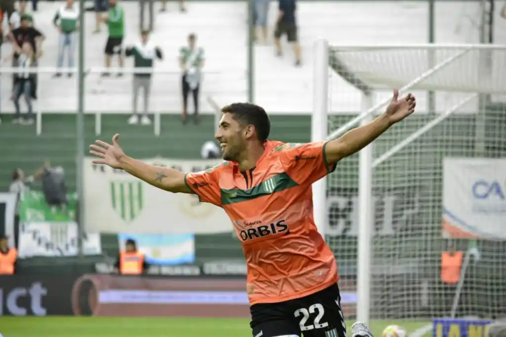 Álvarez: “Me tocó jugar y hacer buenos partidos”