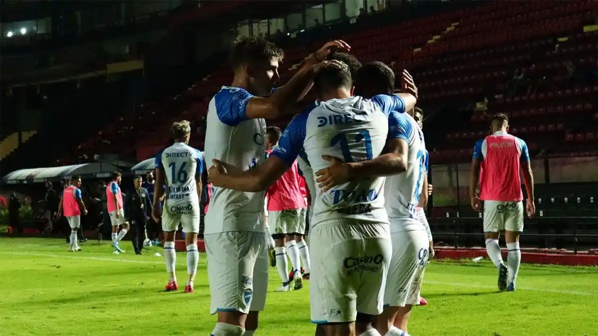 Dos golazos de Martín Ojeda para el empate de Godoy Cruz ante Colón