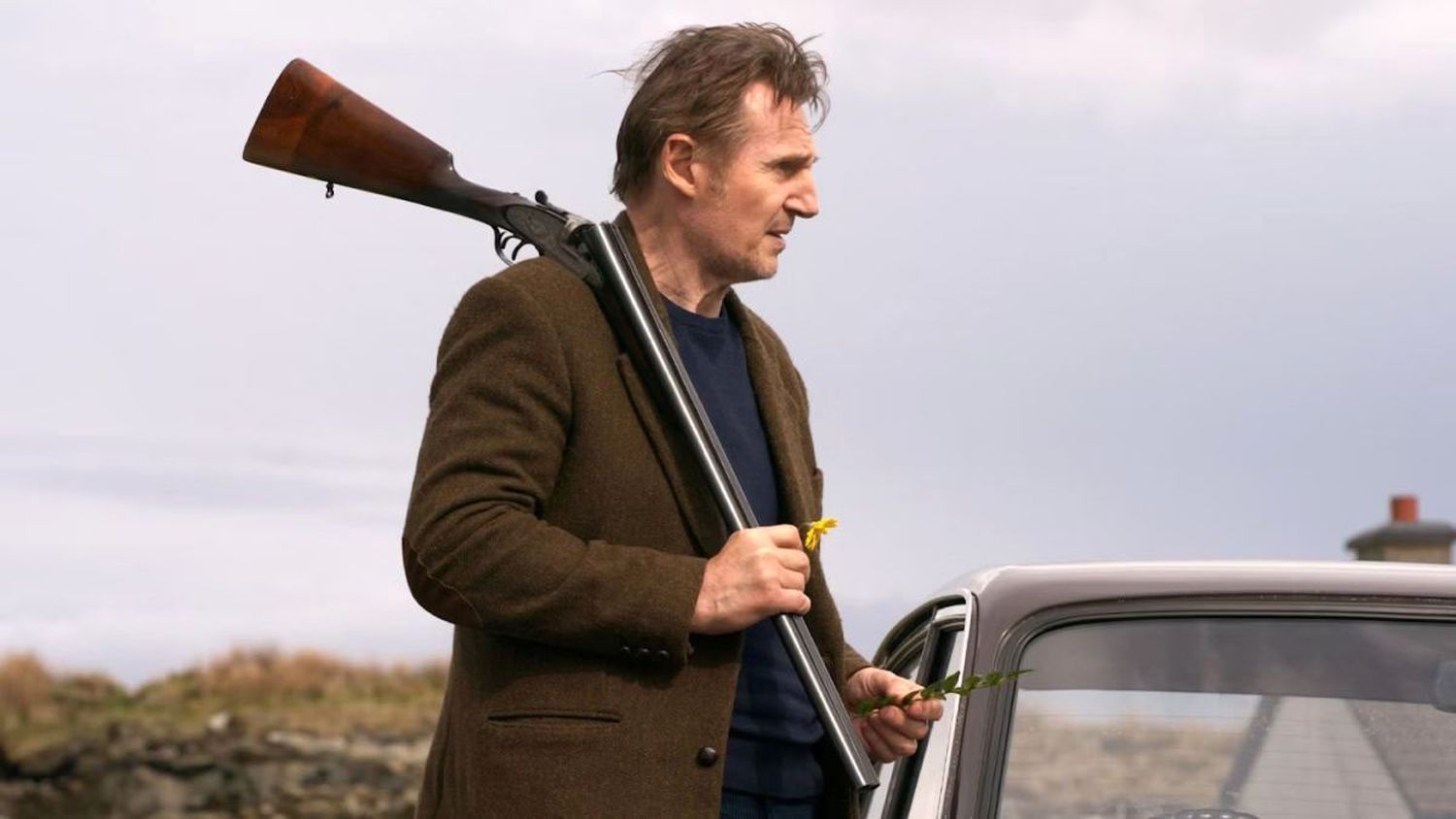 Liam Neeson. Protagonista de En tierra de santos y pecadores