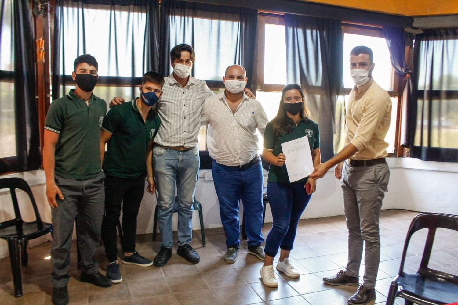 La Municipalidad entregó aportes para Eco Desafío y la Feria de Educación 2021