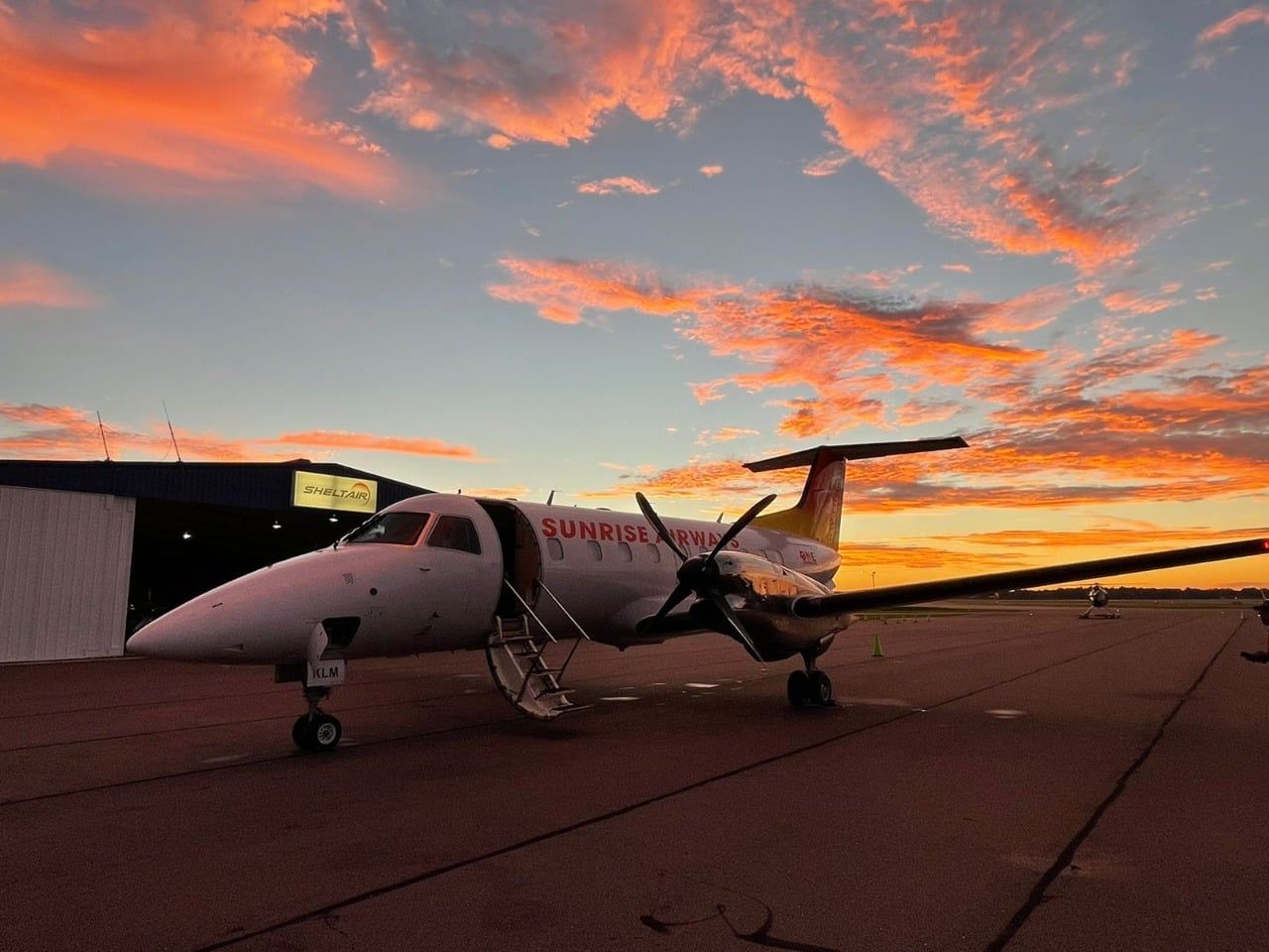 Sunrise Airways incorpora un segundo Embraer 120ER