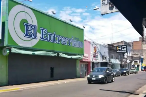 "Bazar El Entrerriano" debió cerrar su sucursal en la ciudad de Concordia