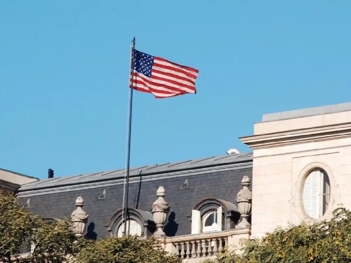 Hackearon el Twitter de la Embajada de Estados Unidos en la Argentina: "Perdió Cristina"